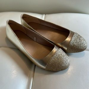 🎀 Place Girls Gold Glitter Slip On Shoes Flats Party Formal Gorgeous